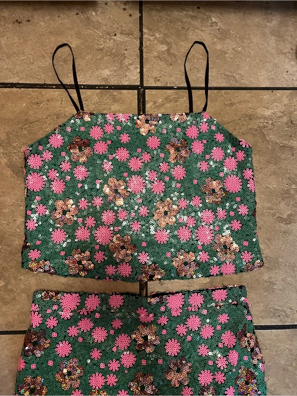 TOPSHOP Size 8 Green Pink Sequin Floral Crop Top Mini Skirt 2 Piece Set